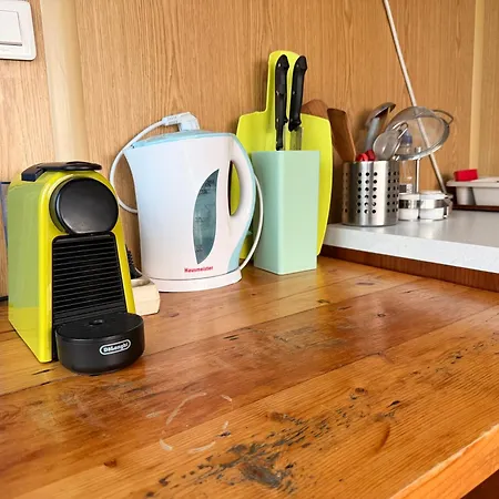 Greenpark Tiny House, Garden Terrace & Parking Camping