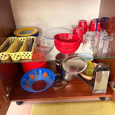 Greenpark Tiny House, Garden Terrace & Parking * Bekecs